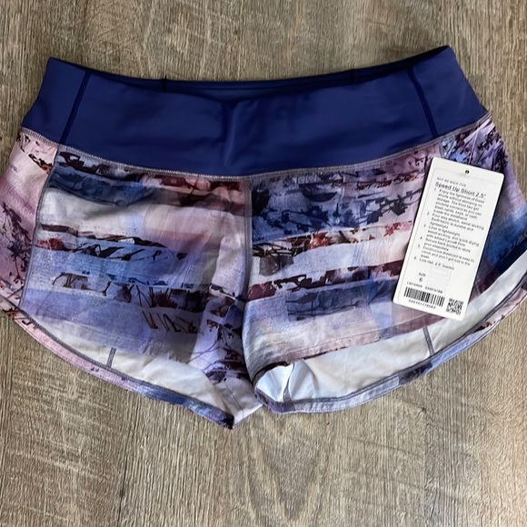 BNWT Rare Lululemon speed up shorts 2.5” - Picture 1 of 4